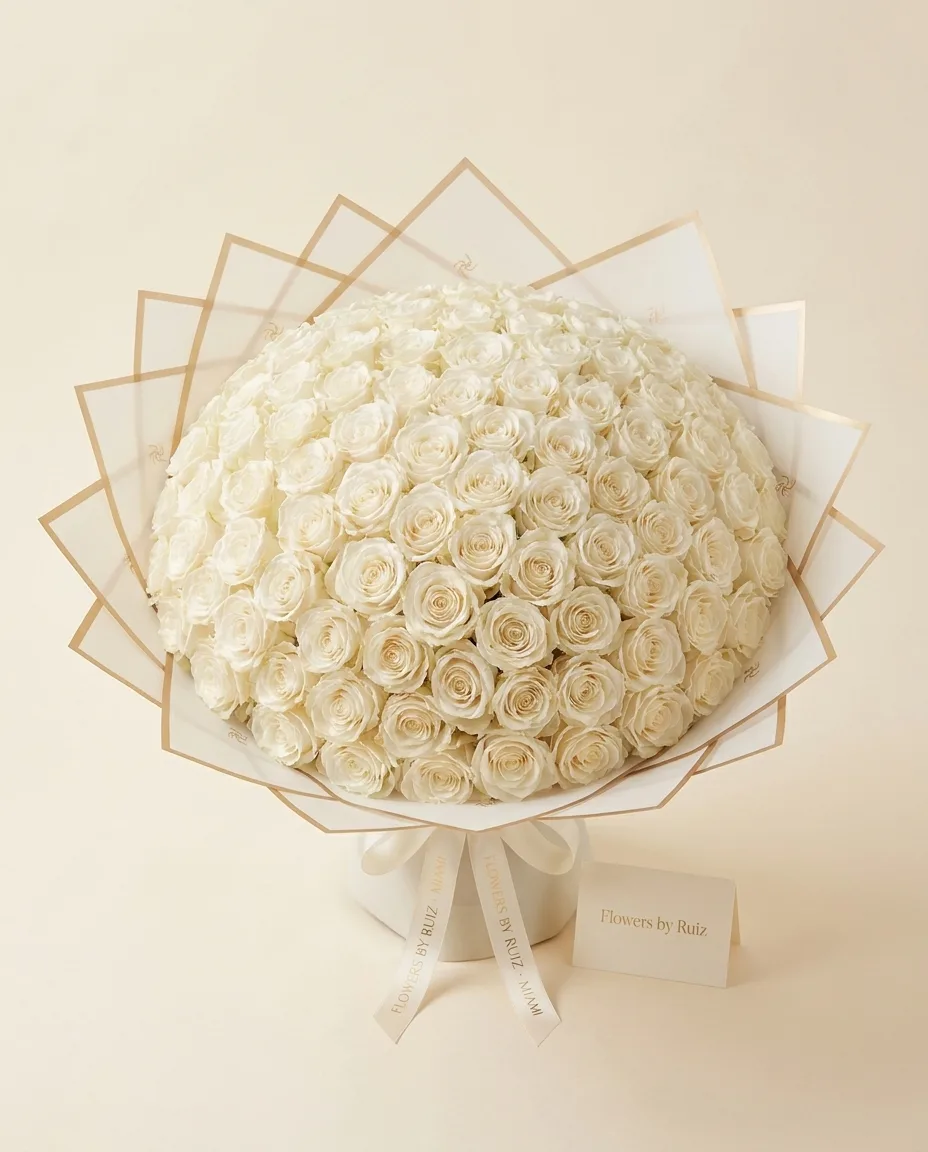 Ivory Whisper, orquídeas · rosas marfil