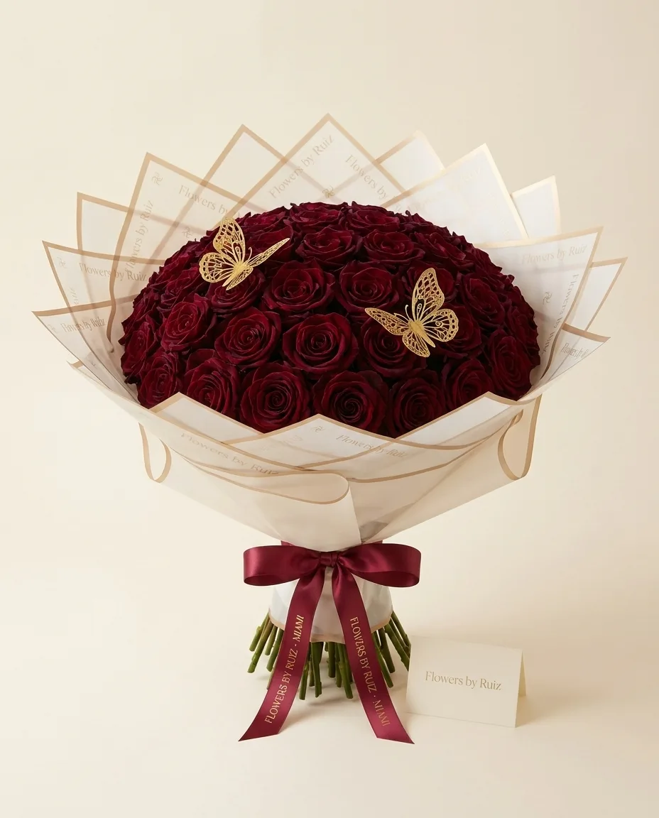 Nocturne, anturio · rosas de jardín